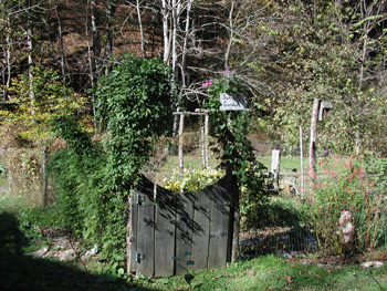 gardengate.jpg